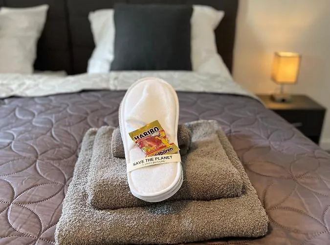 Gemuetlich*nespresso*netflix*arbeitsplatz*parkplatz Duisburg